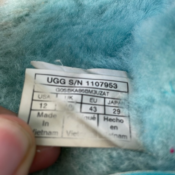 UGG Fluff Yeah Blue Plush Slippers - Picture 7 of 8